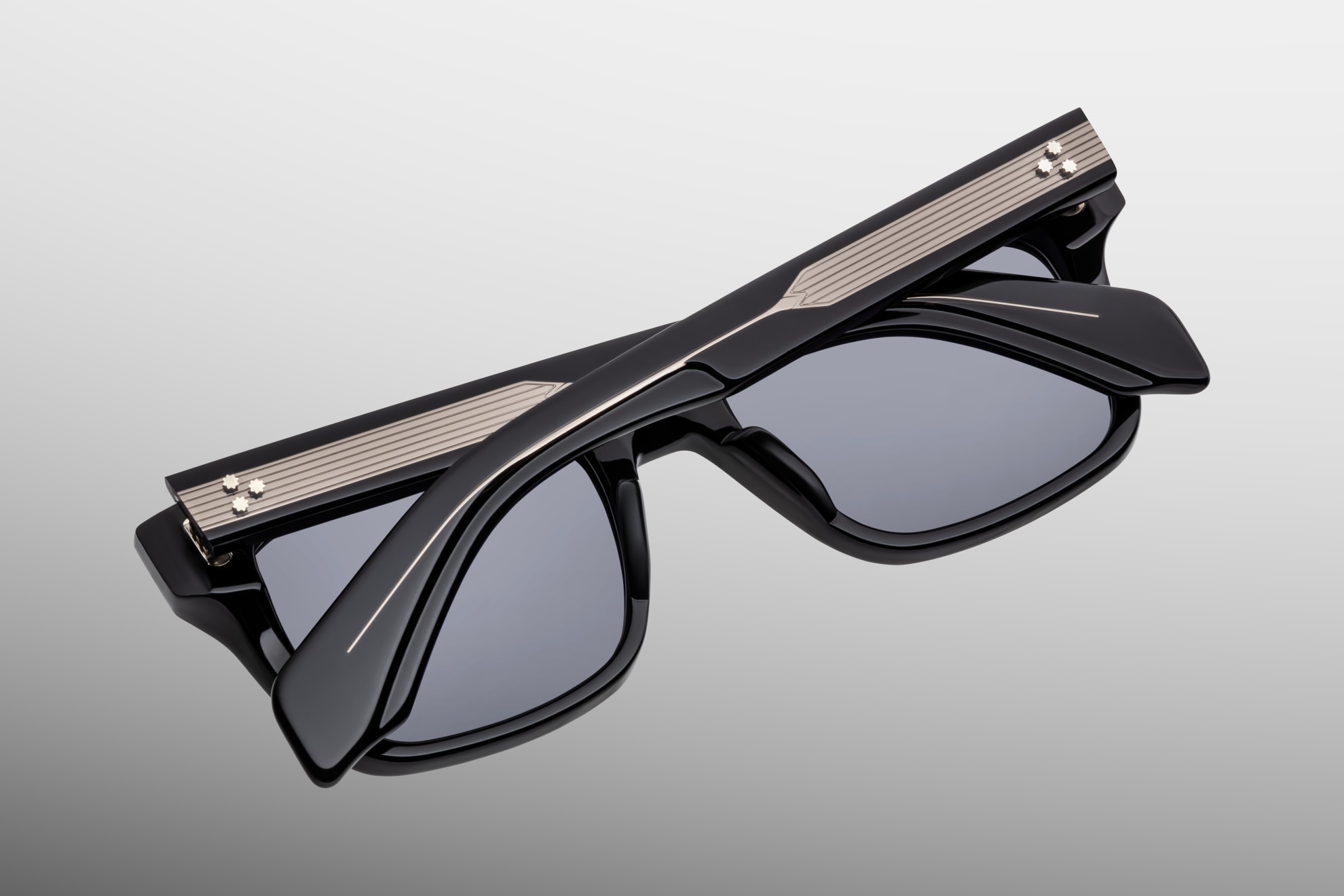 Sunglasses ModelTorino in Color Raven with Grey Gradient lenses from Jacques Marie Mage