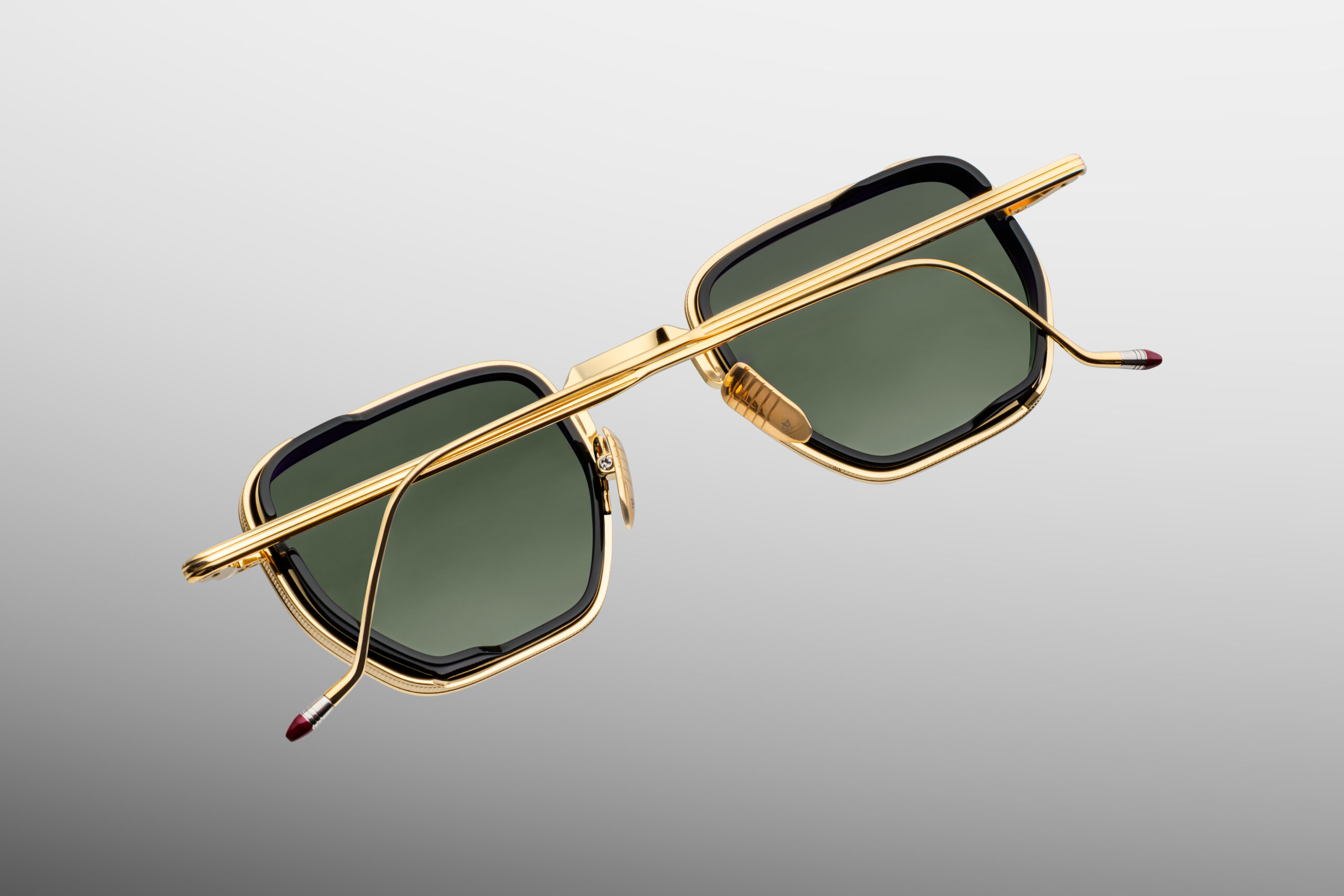 Sunglasses Model Atkins in Color Musket with Moss gradient lenses from Jacques Marie Mage