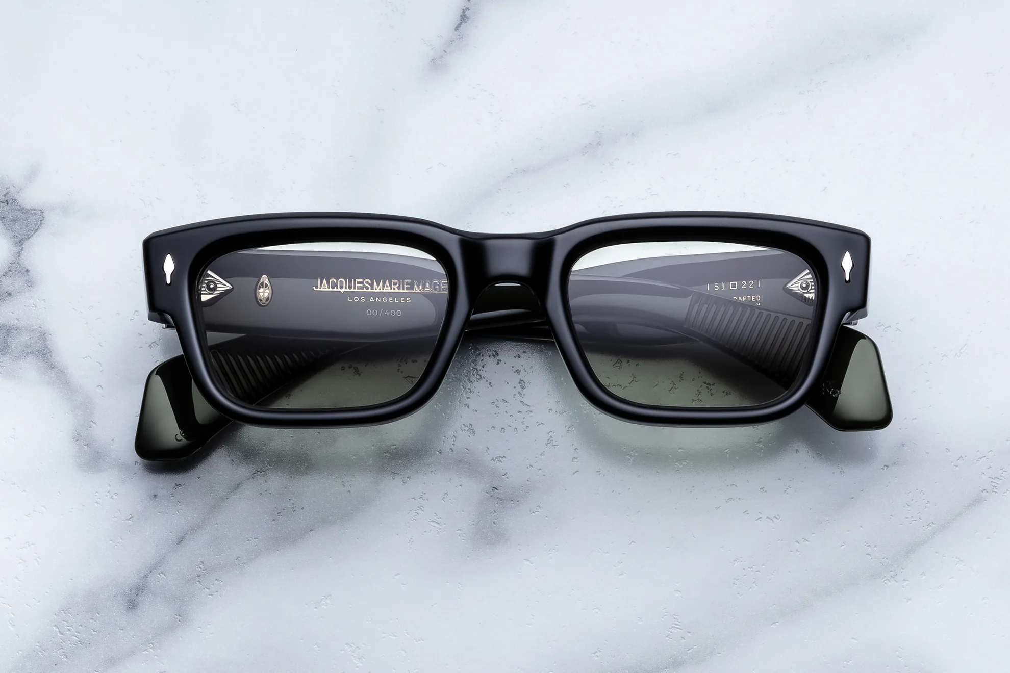 Sunglasses Model Jeff in Color Cobra with Light Bottle green lenses from Jacques Marie Mage