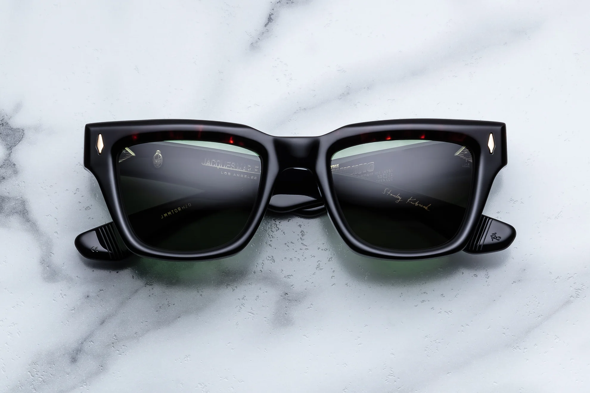 Sunglasses Model Torrance in Color Mental with Serpent lenses from Jacques Marie Mage's stanley Kubrick Special colelction