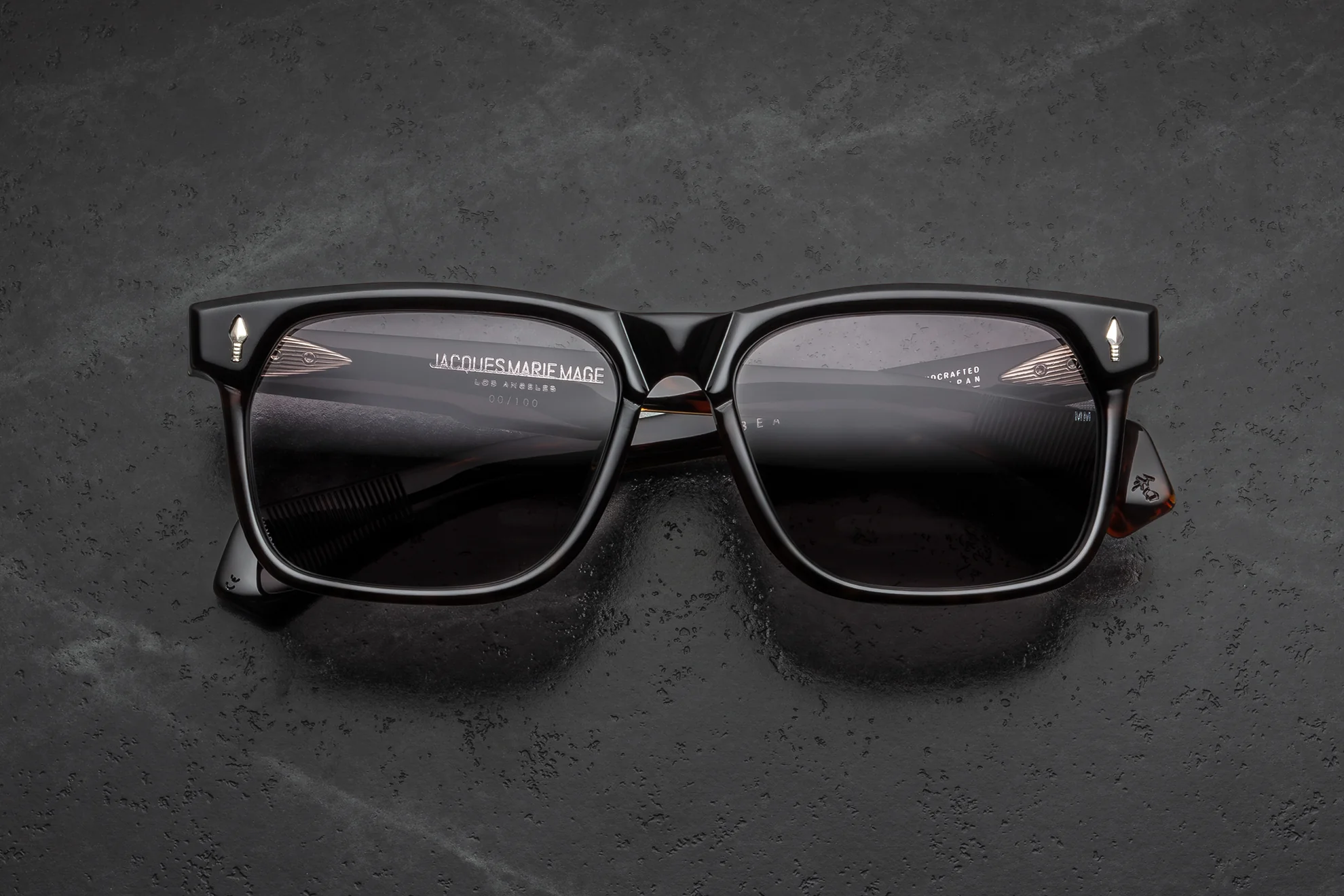 Sunglasses Model Bearcreek in color Beau with Stratus lenses from Jacques Marie Mage's Last frontier collection