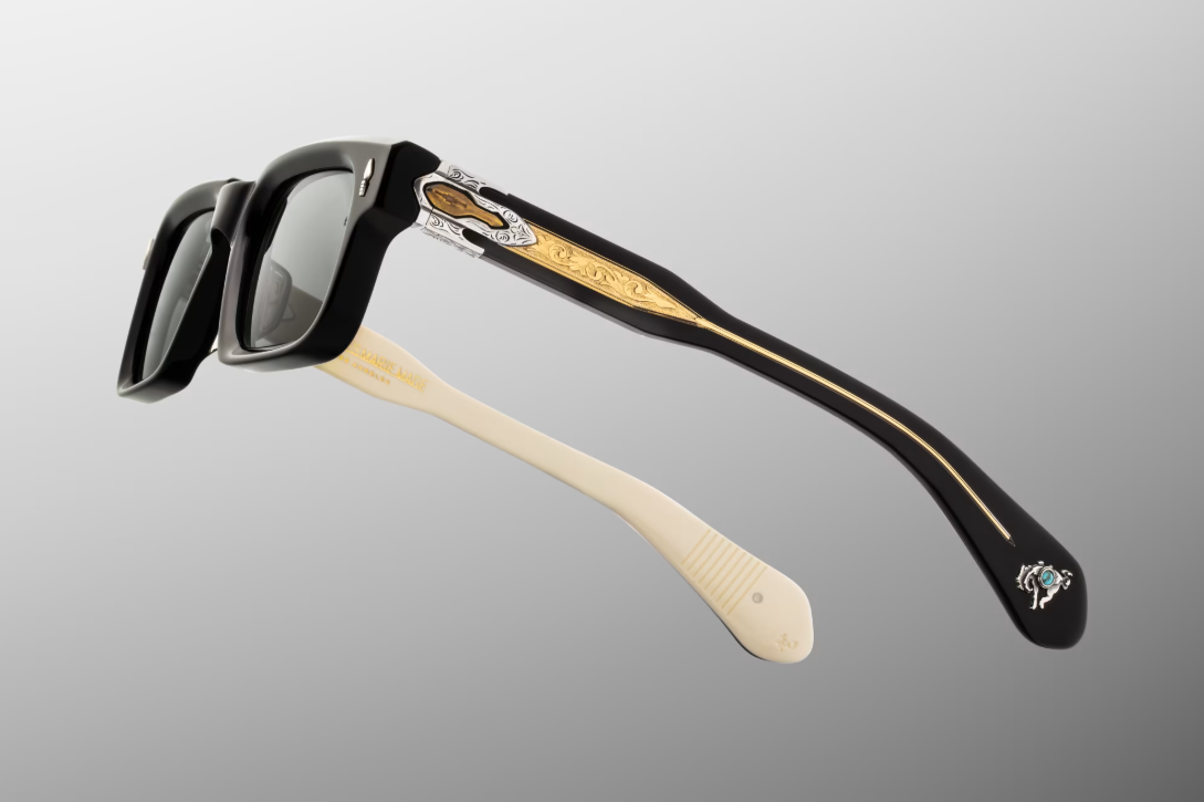 Sunglasses Model Belvedere in Color Smoke with Harbor lenses from Jacques Marie Mage's Last Frontier Special collection