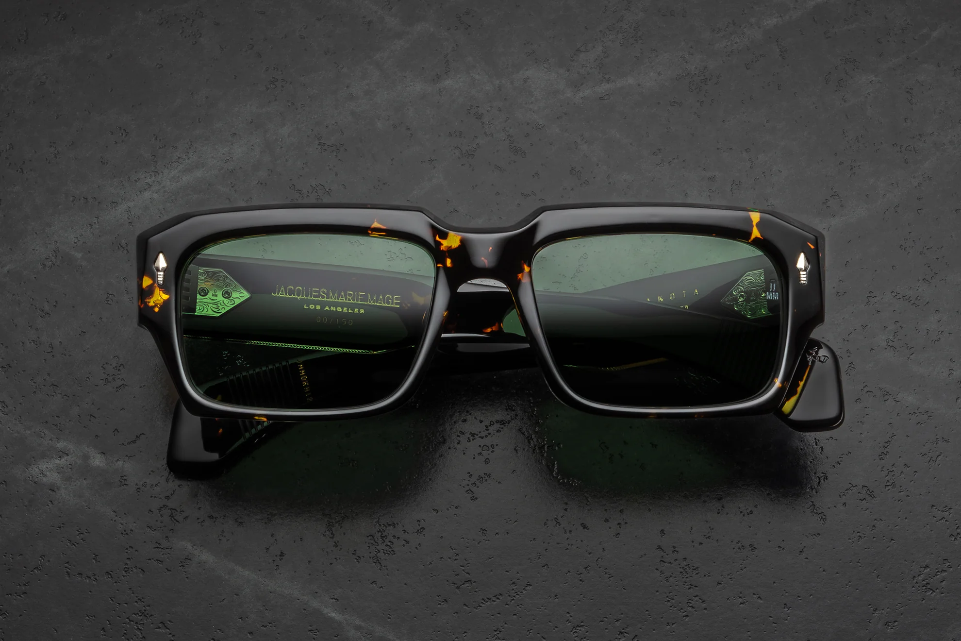 Sunglasses Model Dakota in Color Castor with Pure Green lenses from Jacques Marie Mage's Last Frontier Special collection