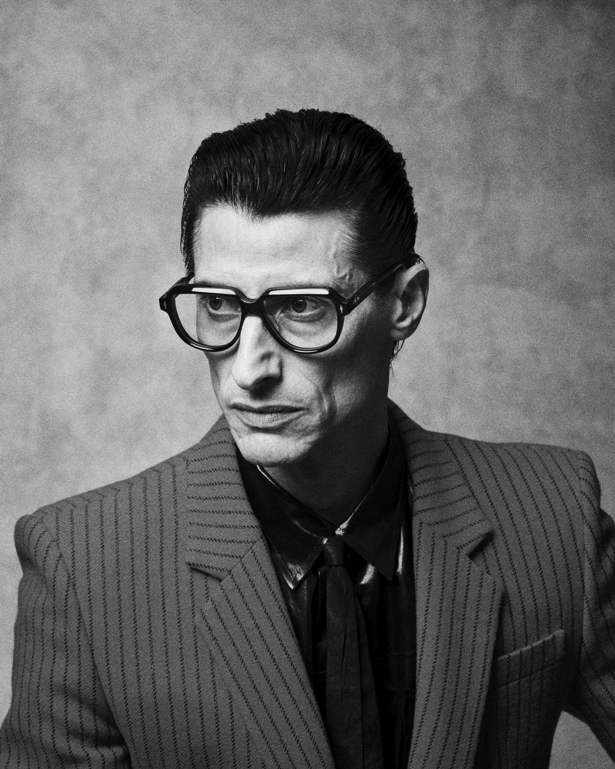 Sunglasses Model Perle with Superlight Grey lenses from Jacques Marie Mage collection