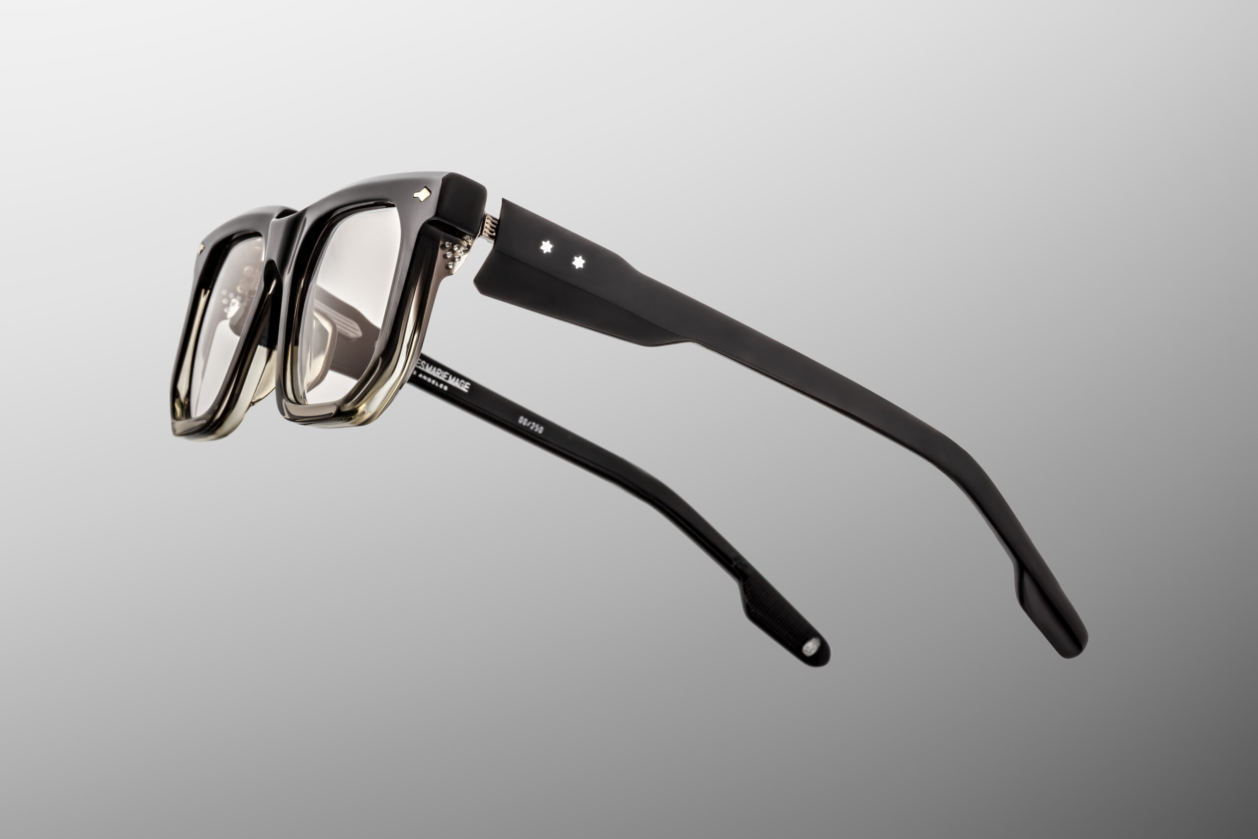 Optical Frame Model Yoshi in Color Black fade with Superlight Grey lenses