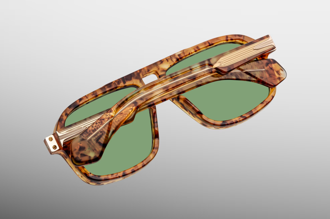 Sunglasses Model Elkhart in Color Vintage Tortoise with Vintage Green lenses from Jacques Marie Mage