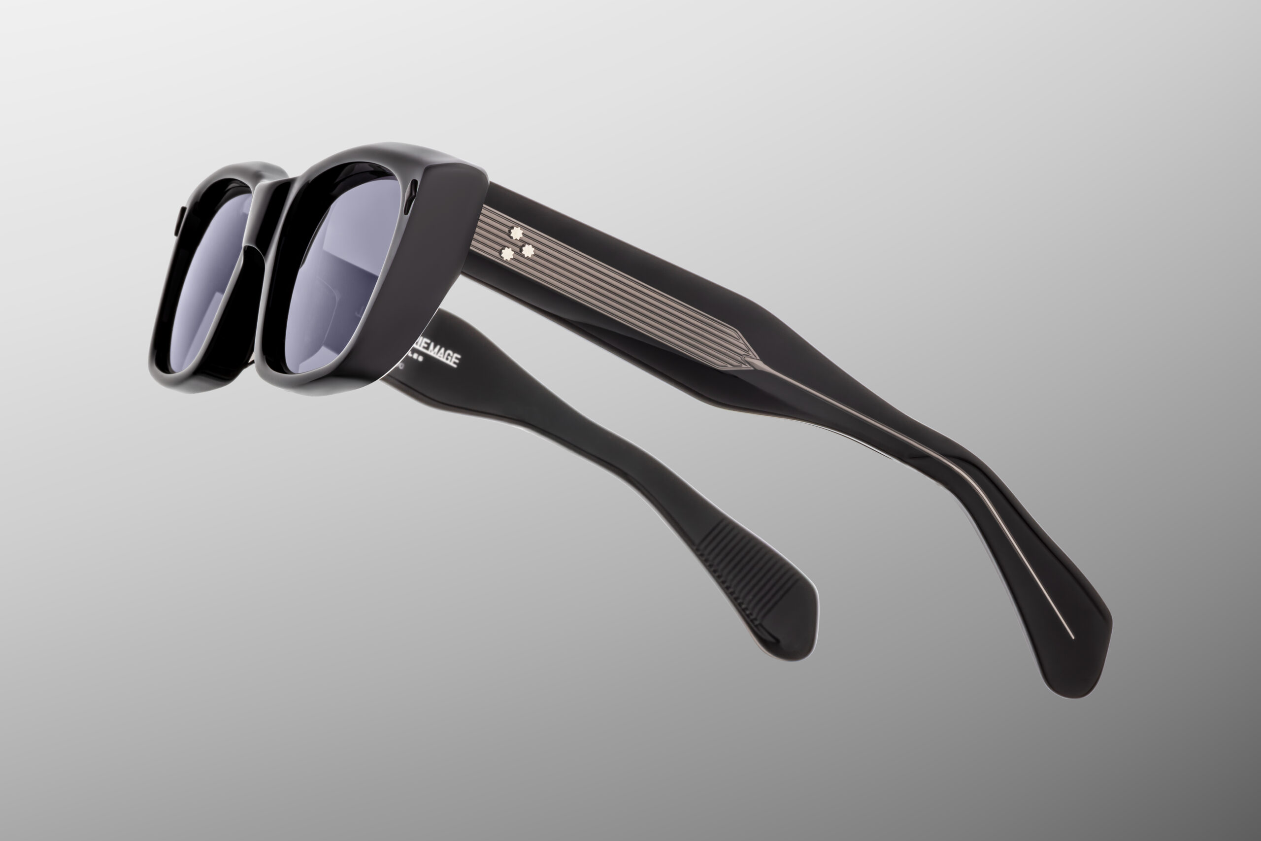 Sunglasses Model Corniche in Color Raven with Charcoal lenses from Jacques Marie Mage