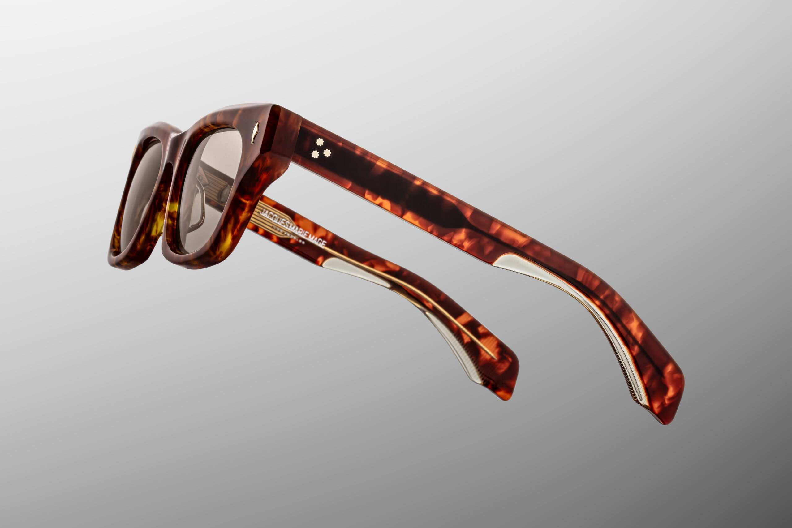 Sunglasses Model Dealan in Color Honeycomb with Honeycomb lenses from Jacques Marie Mage