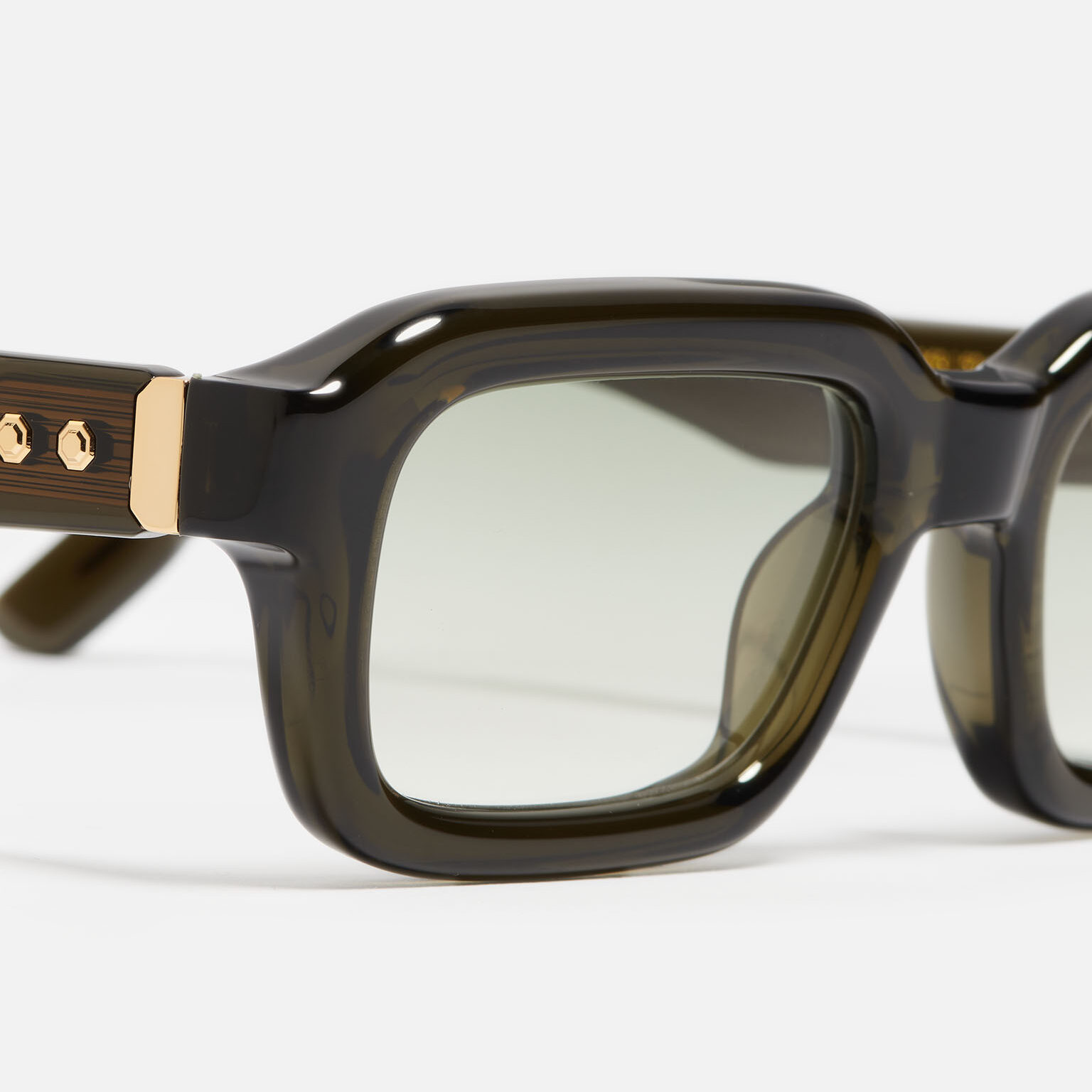 Sunglasses Model P15 in Color C163 with Clear Green gradient lenses from John Dalia