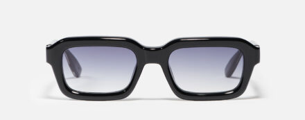 Sunglasses Model P15 in Color C605 with Dark blue gradient lenses from John Dalia
