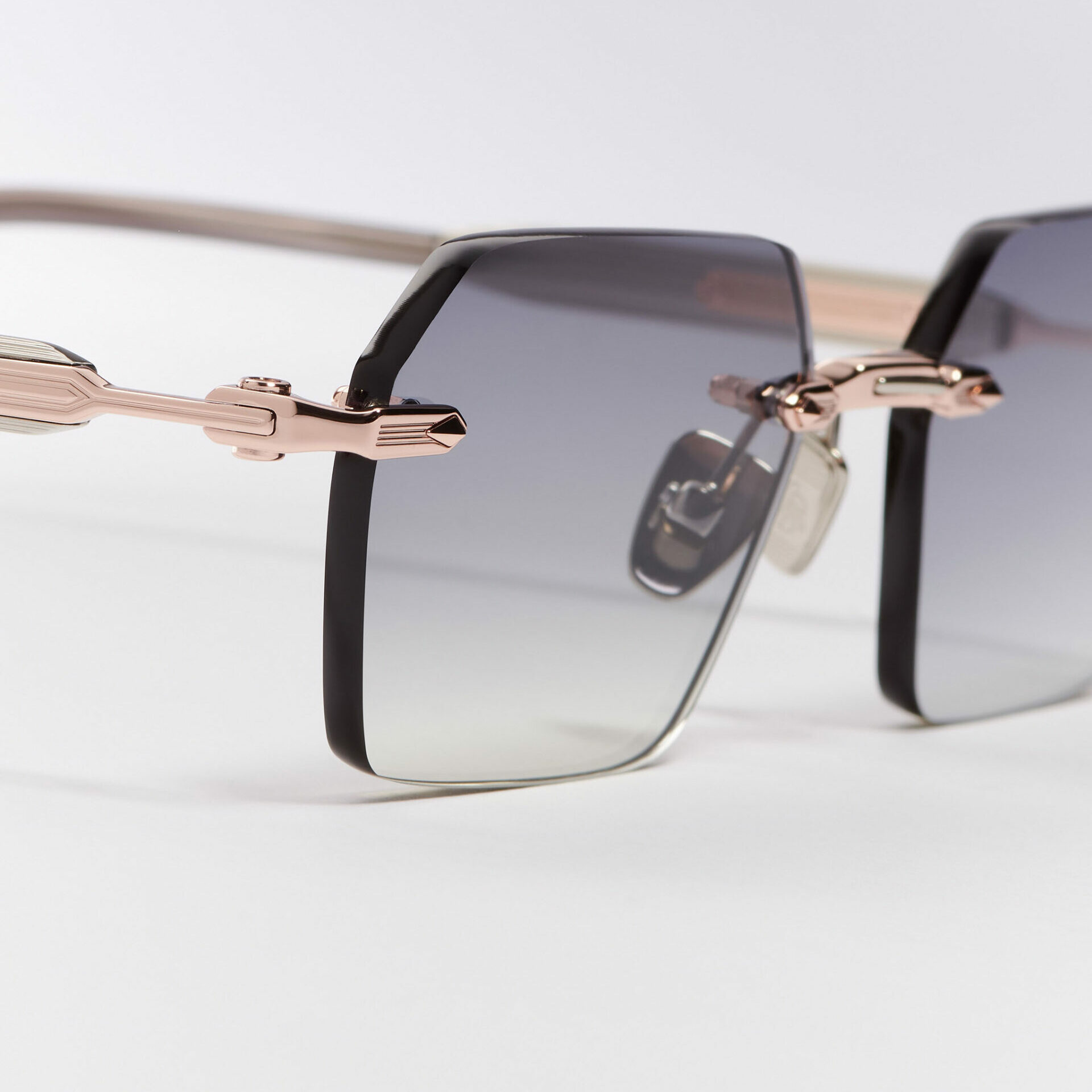 Sunglasses Model R03 in Color C440 with Grey Gradient lenses from John dalia