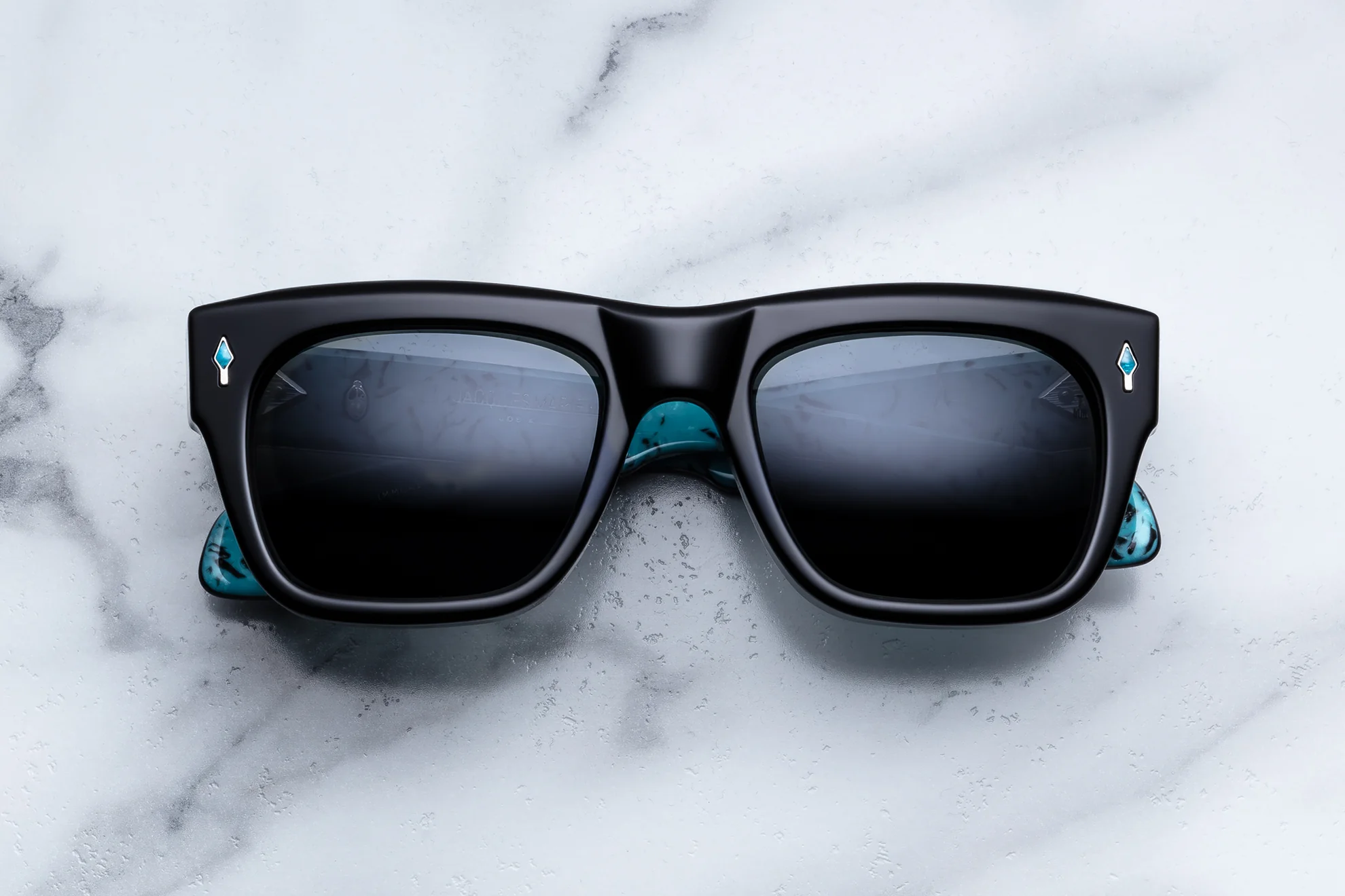 Sunglasses Model Cash in Lone Turquoise with Berumda lenses from Jacques Marie Mage