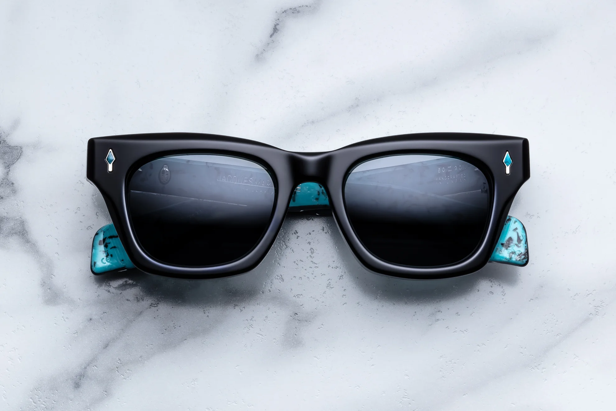 Sunglasses Model Dealan in Lone Turquoise with Berumda lenses from Jacques Marie Mage