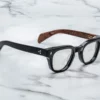 Optical Frame Model Julien in Noir X with Superlight Brown lenses