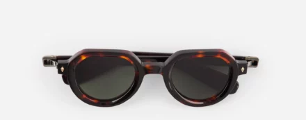 Sunglasses Model Elnat in TT/AG1 with Green Gradient lenses from Sato