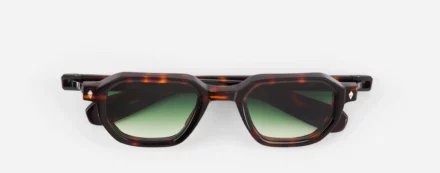 Sunglasses Model Izar in N/MT-1 with Green Gradient lenses from Sato