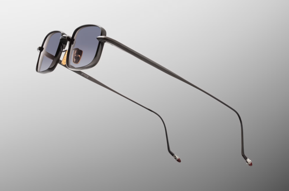 Sunglasses Model Dusk in Black with Ebony Flash gradient lenses from Jacques Marie Mage