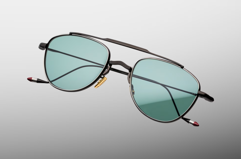 Sunglasses Model Flynn in Color Paon with Turquoise lenses from Jacques Marie Mage