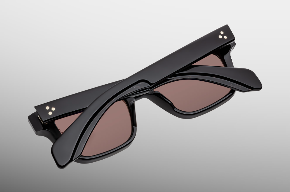 Sunglasses Model Molino in color Willow with Deep Brown lenses from Jacques Marie Mage