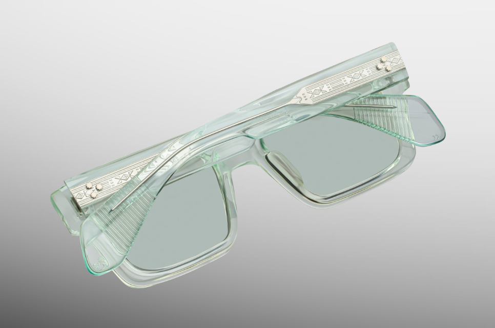 Sunglasses Model Kaine in Color Aurora with Light Bottle Green lenses from Jacques Marie Mage
