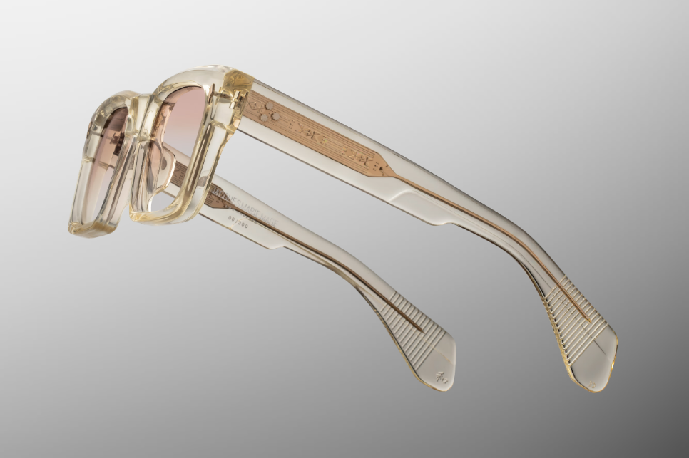 Sunglasses Model Kaine in Color Halo with Photochromic Brown Gradient lenses from Jacques Marie Mage