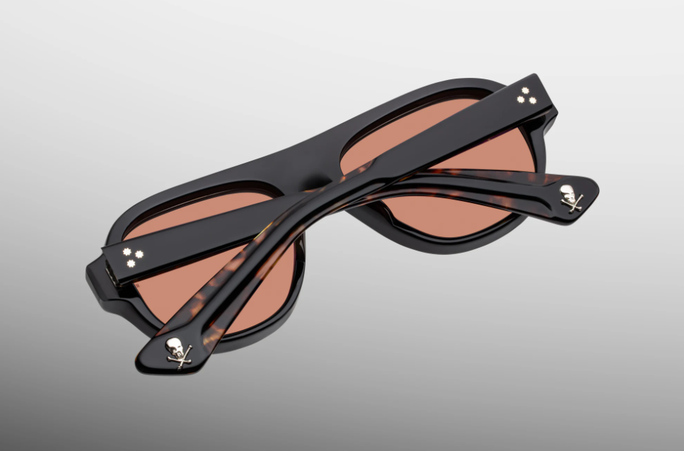 Sunglasses Model The Player in Color Noir with Dark Tuscan lenses from Jacques Marie Mage Bunker77 collection